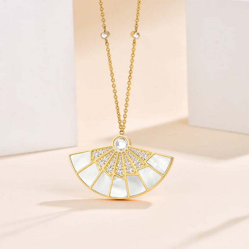 Fan / Necklace Gold