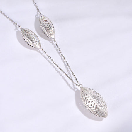 Leaf / Necklace Silver
