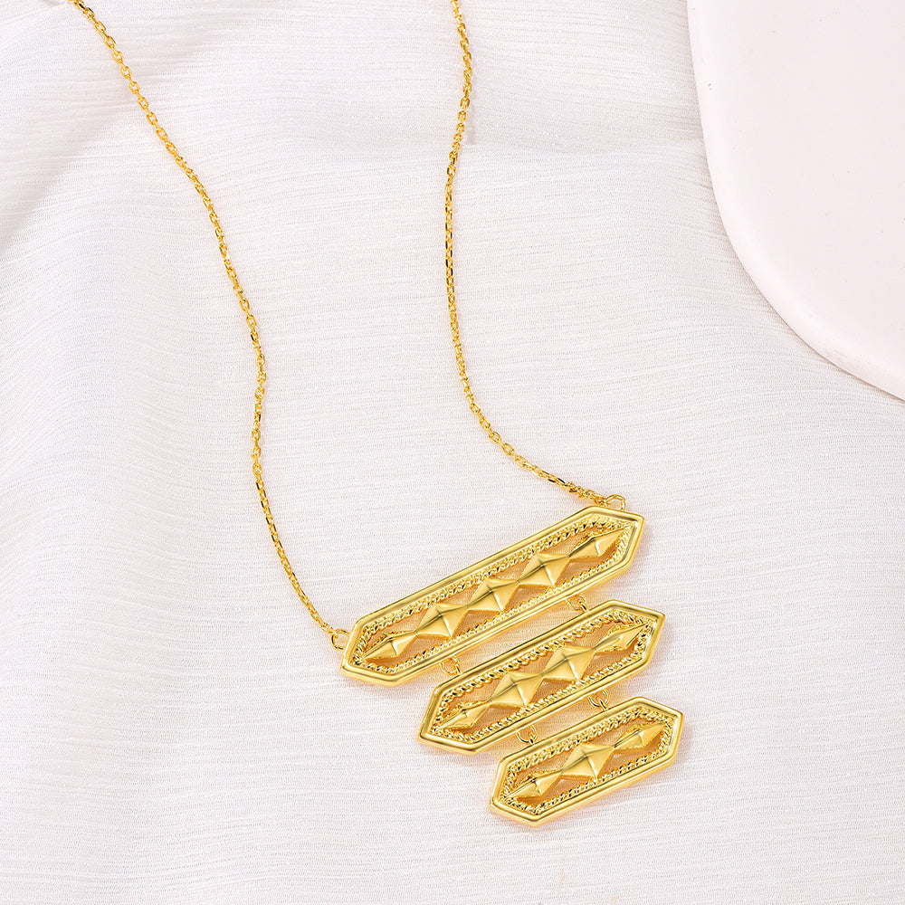 Anaqa / Necklace Gold