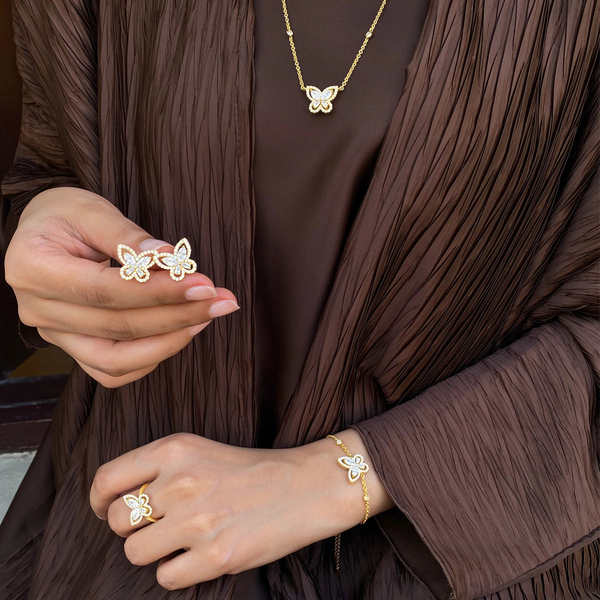 Butterfly / Earrings Gold