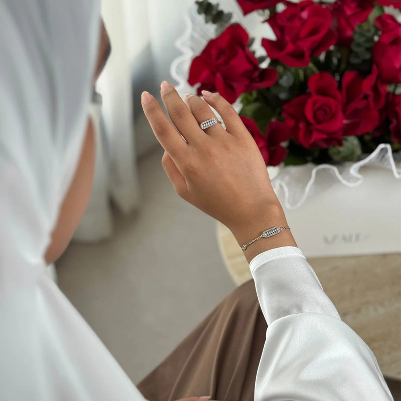 فاين / خاتم باللون الفضي
