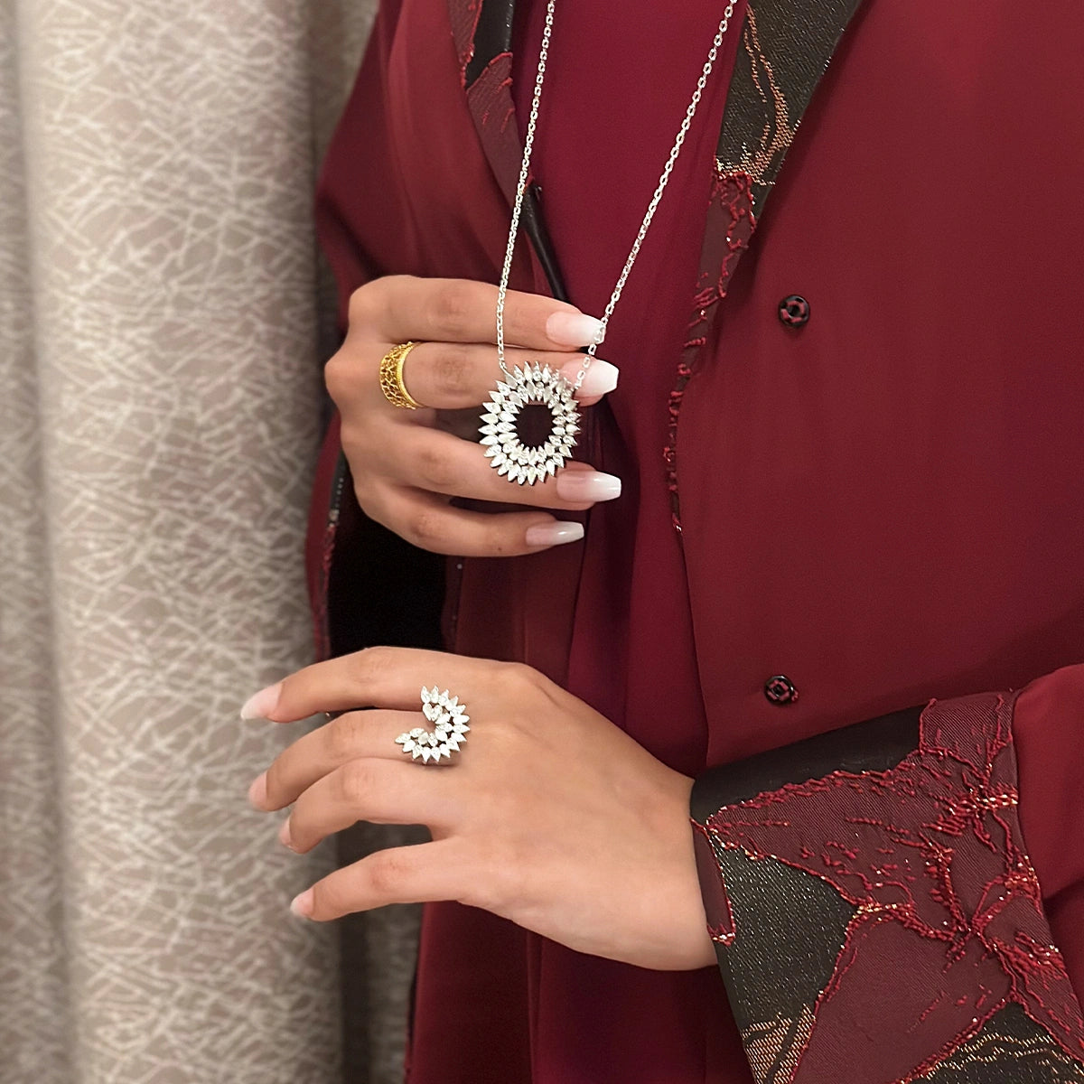 CDN01_1_eced0535-44c5-41af-97ab-bb089793cd6f | MINIMALIST