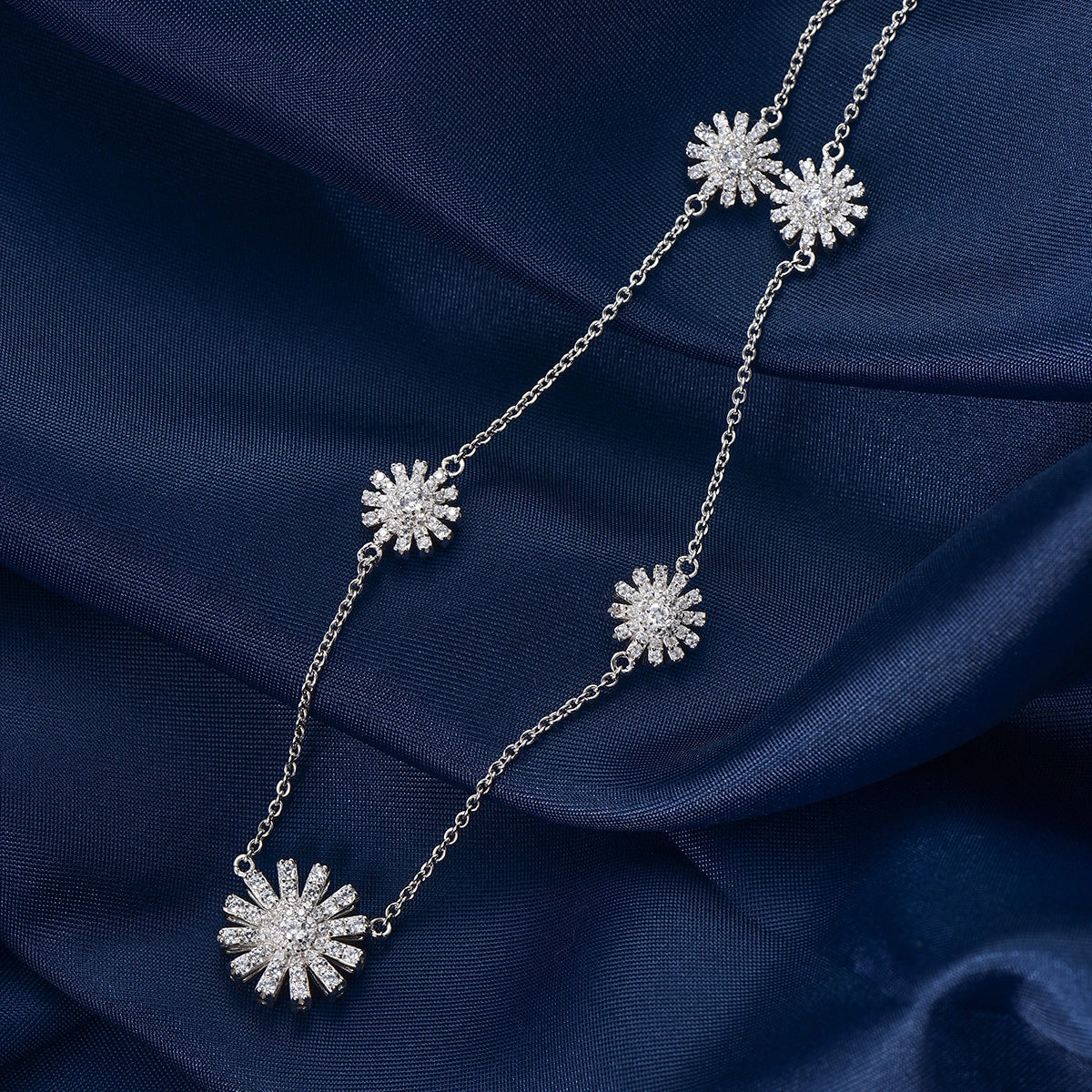 Charming Sunflower / Necklace Silver