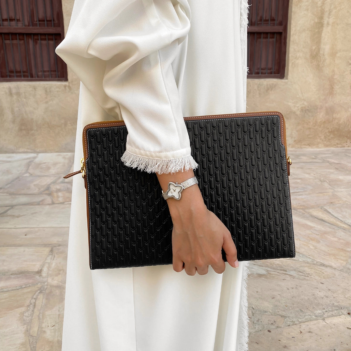 Laptop Sleeve / Black & Tan