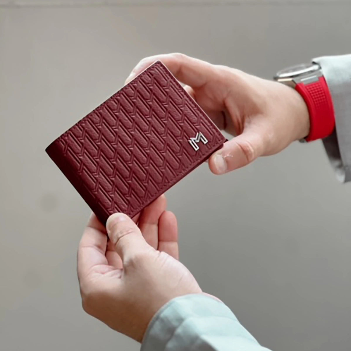 Camel Leather Burgundy / Silver