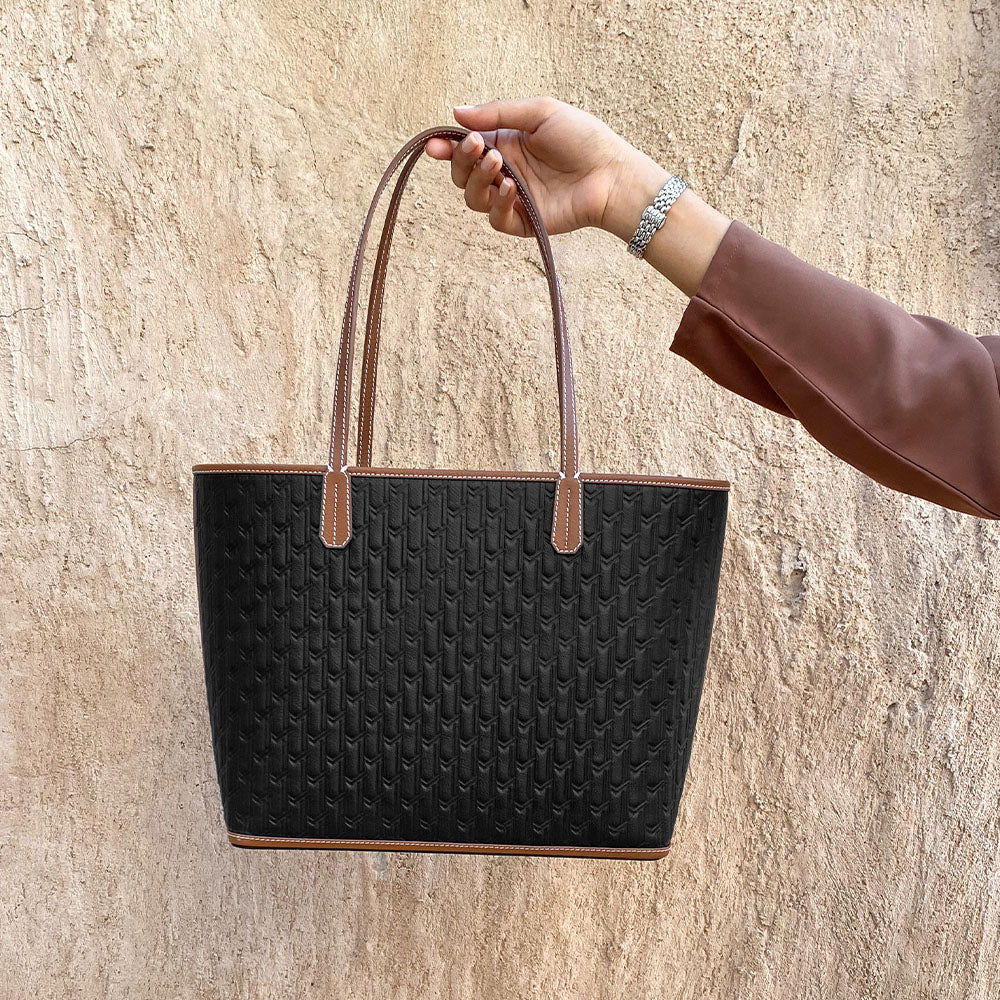 مجموعة هدية - شنطة الترافل توت / محفظة عالمية