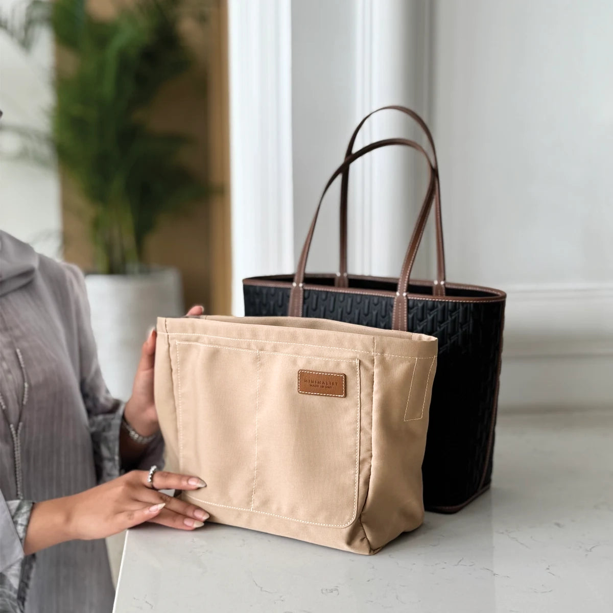 Travel Tote Organiser