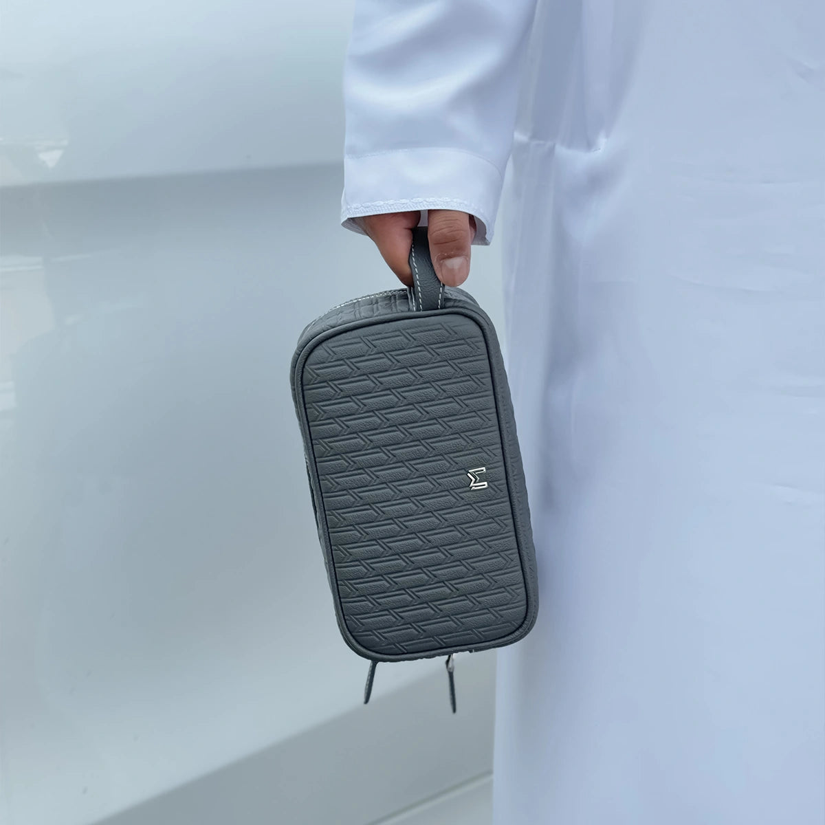 Travel Pouch Grey / Silver