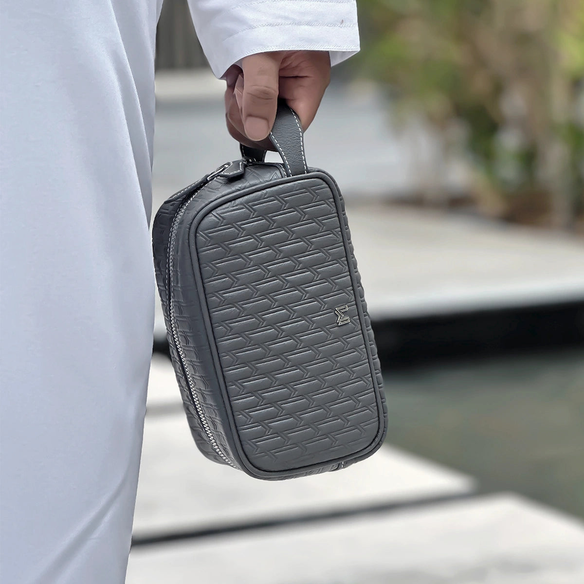 Travel Pouch Grey / Silver