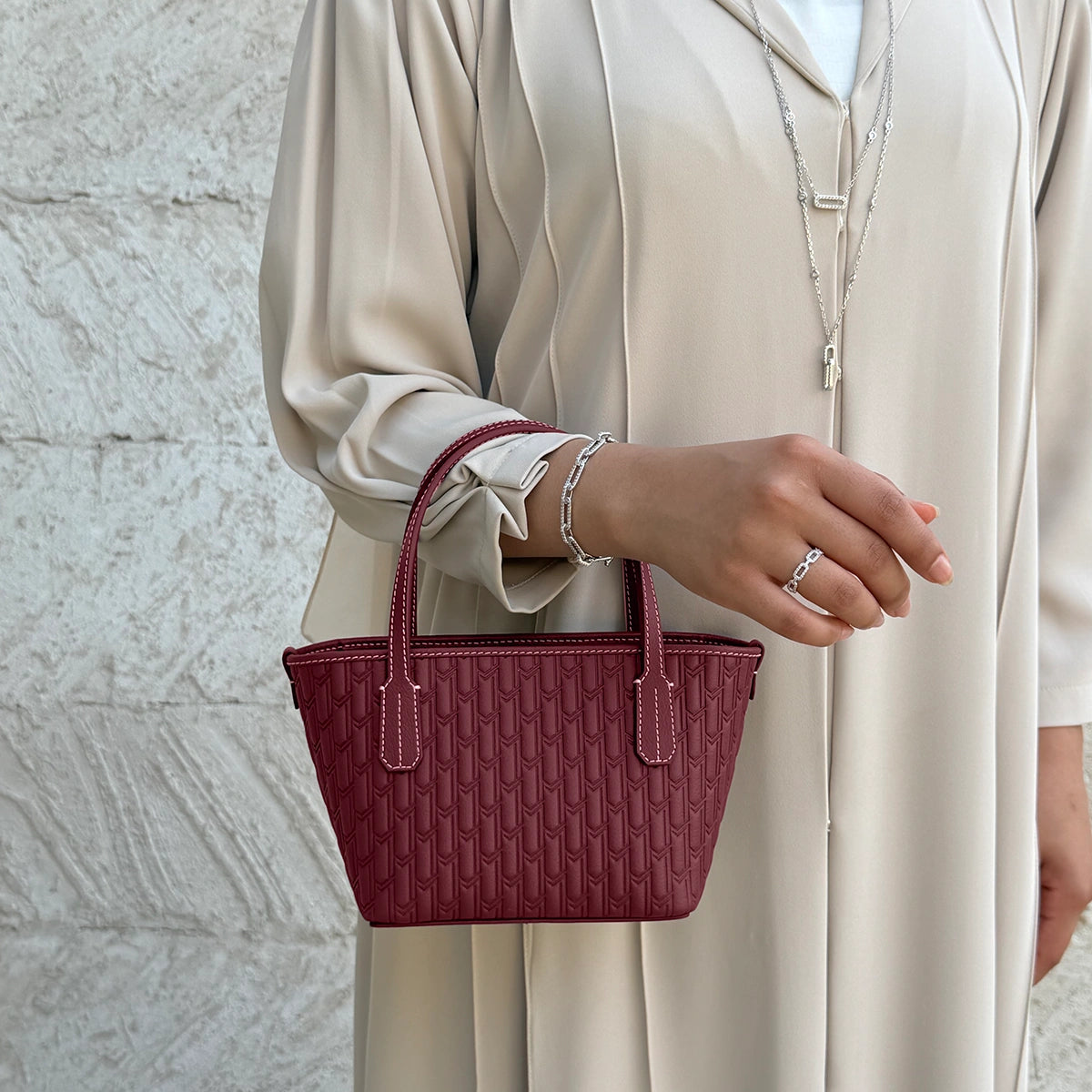 Shamma Handbag / Burgundy
