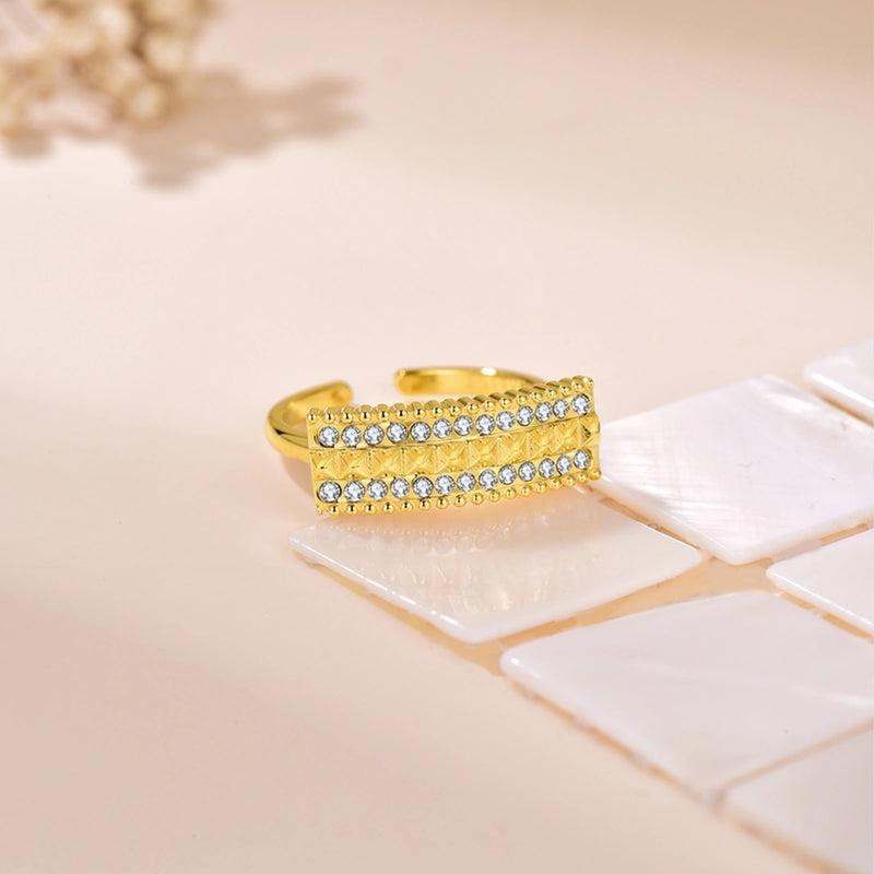 Noora / Ring Gold