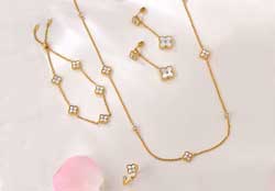 Jewellery | Shop Designer Jewellery for Women Online in Dubai, Sharjah ...