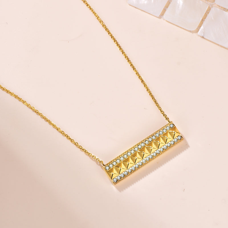 Noora / Necklace Gold