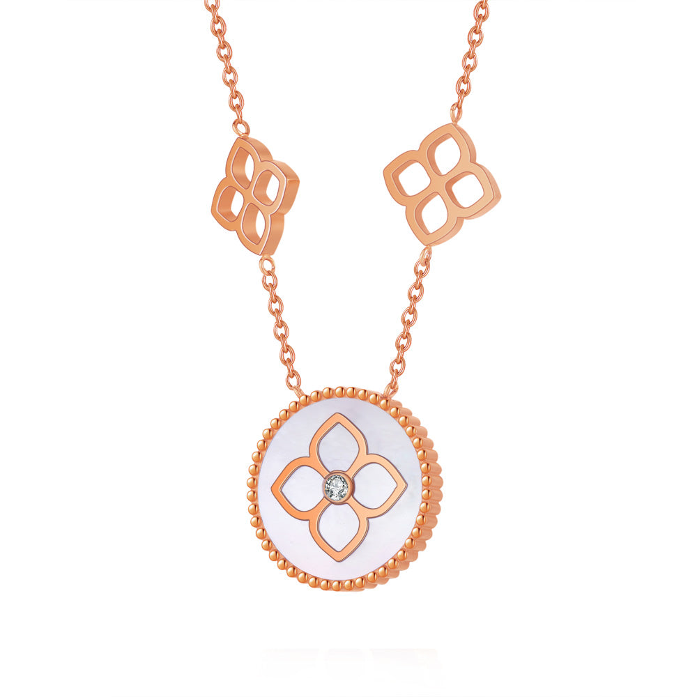 Ameera / Necklace Pearl Rose Gold