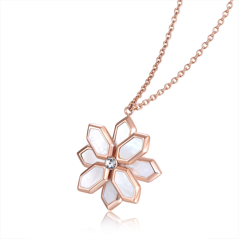 Lotus / Necklace Pearl Rose Gold