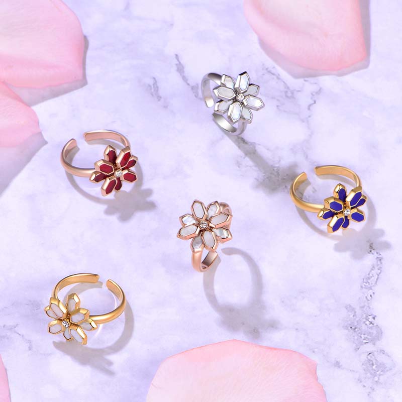 Lotus / Ring Pearl Silver