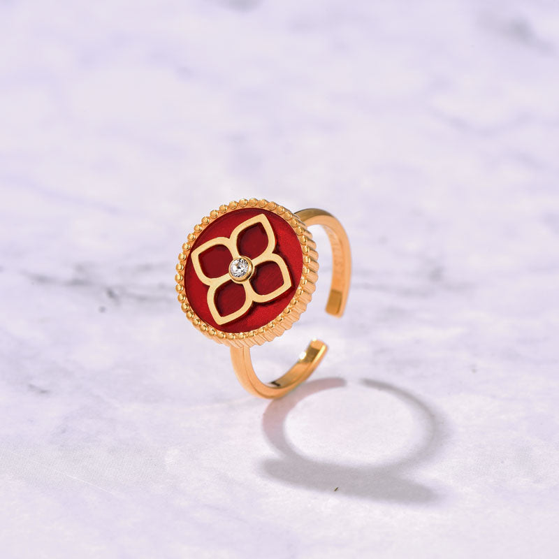 Ameera / Ring Red Gold