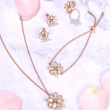 Lotus / Necklace Pearl Rose Gold