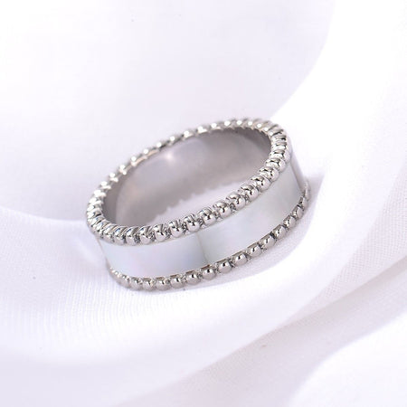 Lulwah Ring / Pearl Silver ( Size 7 ) - minimalistae