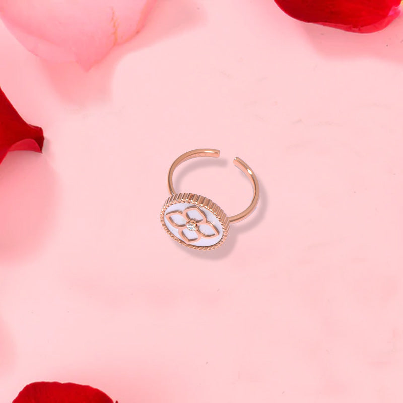 Ameera / Ring Pearl Rose Gold