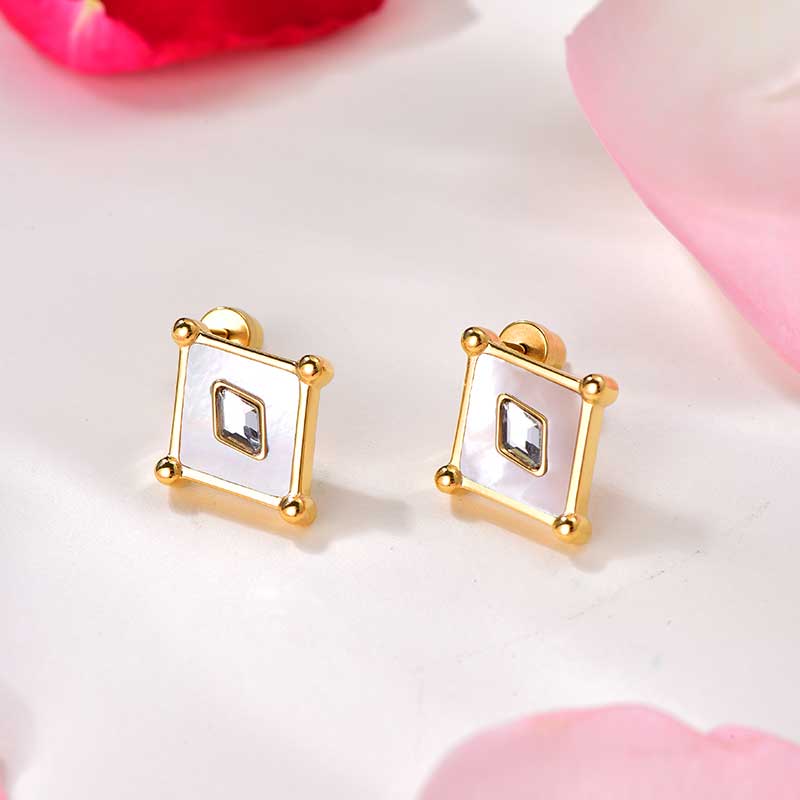 Kite / Earrings Pearl Gold